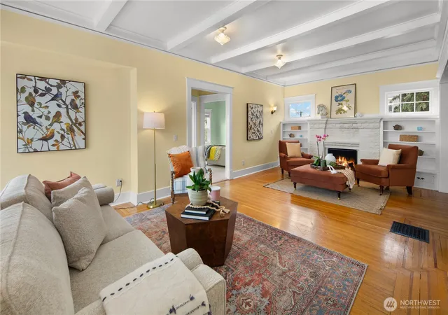 Photo 4 of Sale Pending at 1435 9th Avenue W #1437, Seattle, WA 98119 | MLS# NWM2586495 | Listing updated on 2026-09-26