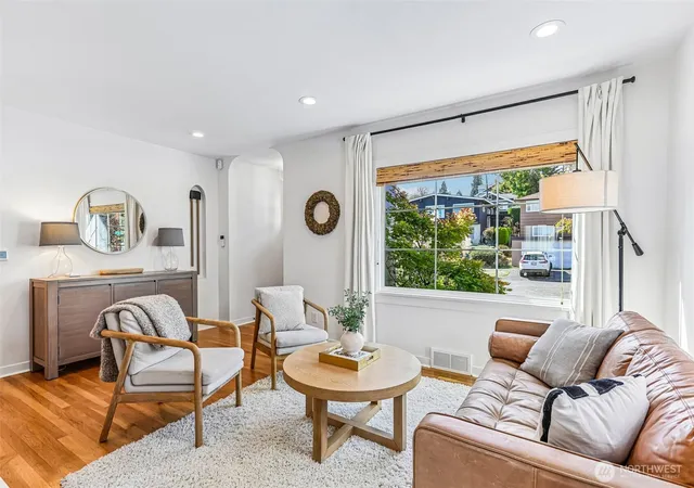 Photo 4 of Sale Pending at 3806 36th Avenue SW, Seattle, WA 98126 | MLS# NWM2586499 | Listing updated on 2026-09-27
