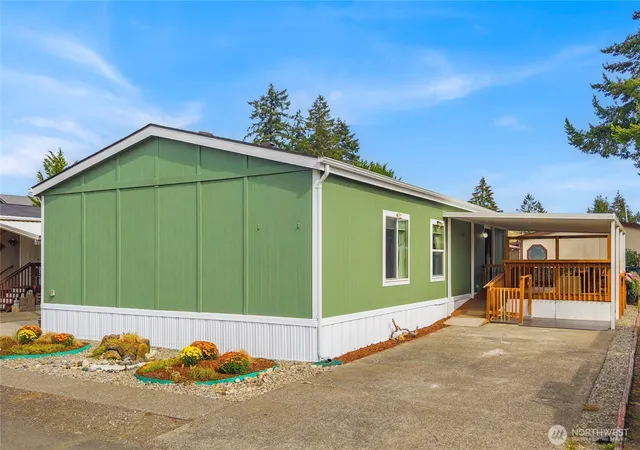 Photo 2 of Manufactured home for sale at 1111 Archwood Dr Sw #268, Olympia, WA 98502 | MLS# NWM2586503 | Listing updated on 2026-09-29