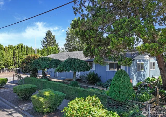 Photo 1 of Single family home for sale at 1512 5th Avenue Sw, Puyallup, WA 98371 | MLS# NWM2586508 | Listing updated on 2026-09-24