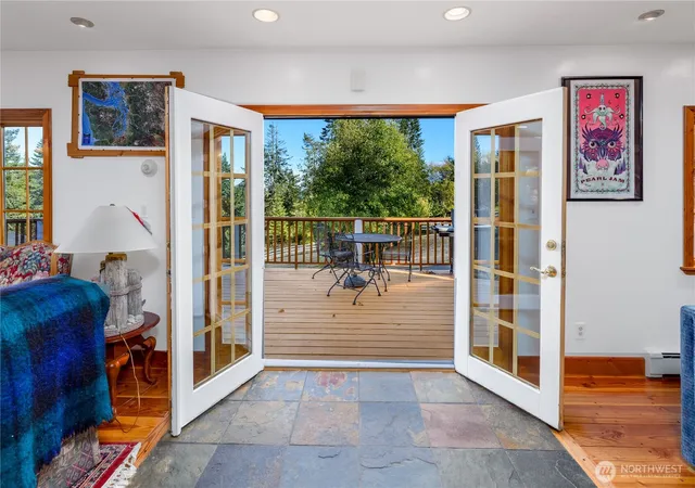 Photo 3 of Single family home for sale at 253 Seagull Dr, Port Angeles, WA 98363 | MLS# NWM2586511 | Listing updated on 2026-09-24
