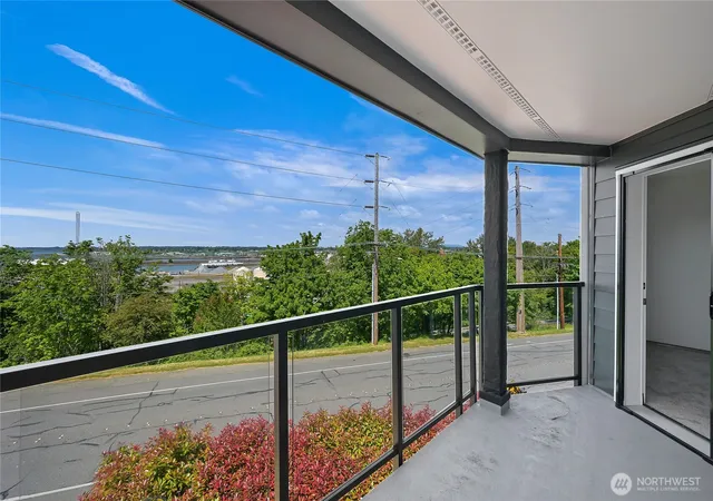 Photo 4 of Condo for sale at 705 N State St #301, Bellingham, WA 98225 | MLS# NWM2586521 | Listing updated on 2026-09-25