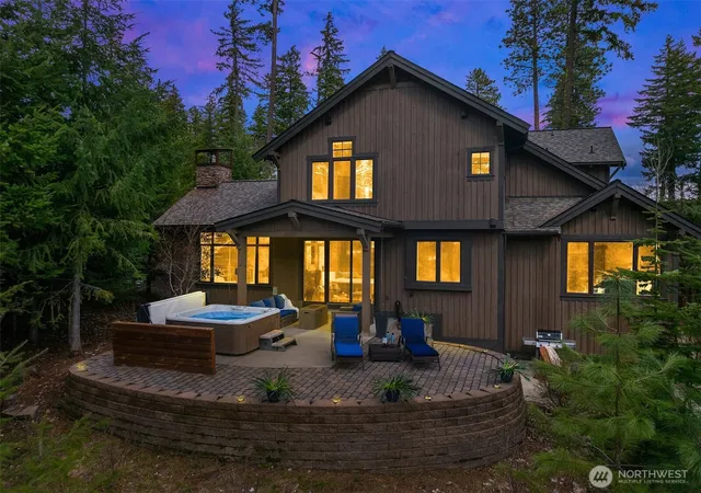 Photo 2 of Single family home for sale at 100 Black Nugget Ln, Cle Elum, WA 98922 | MLS# NWM2586522 | Listing updated on 2026-09-28