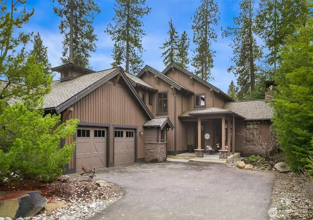 Photo 3 of Single family home for sale at 100 Black Nugget Ln, Cle Elum, WA 98922 | MLS# NWM2586522 | Listing updated on 2026-09-28
