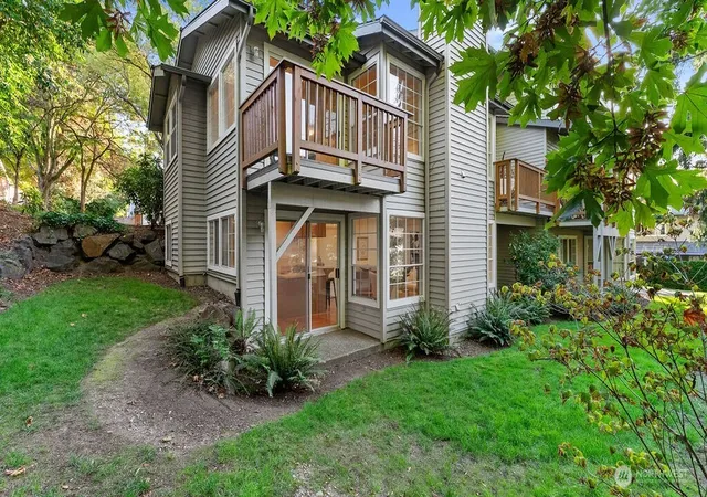 Photo 1 of Single family home for sale at 11426 Se 67th Place, Bellevue, WA 98006 | MLS# NWM2586524 | Listing updated on 2026-09-30