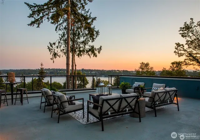 Photo 1 of Single family home for sale at 10719 Lake View Dr, Lake Stevens, WA 98258 | MLS# NWM2586531 | Listing updated on 2026-10-01