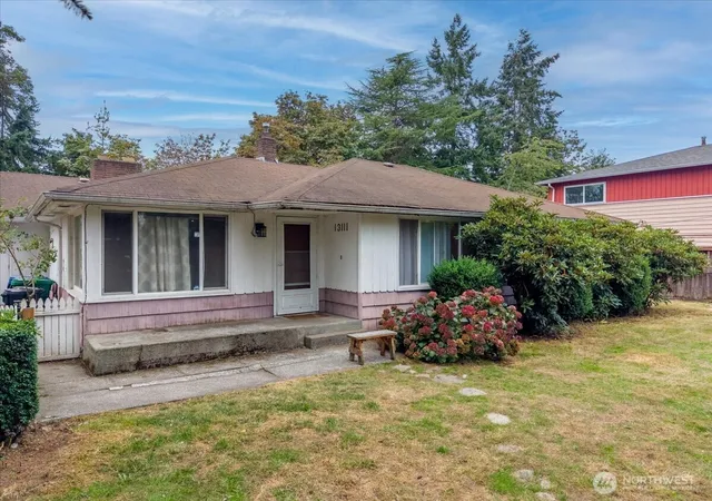 Photo 1 of Single family home for sale at 13111 Ashworth Ave N, Seattle, WA 98133 | MLS# NWM2586533 | Listing updated on 2026-09-28