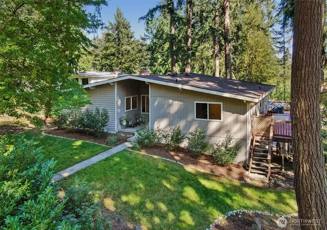 Photo 1 of Single family home for sale at 1115 Wildwood Blvd Sw, Issaquah, WA 98027 | MLS# NWM2586534 | Listing updated on 2026-10-01