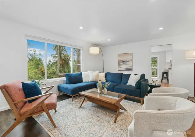 Photo 3 of Single family home for sale at 1115 Wildwood Blvd SW, Issaquah, WA 98027 | MLS# NWM2586534 | Listing updated on 2026-10-01