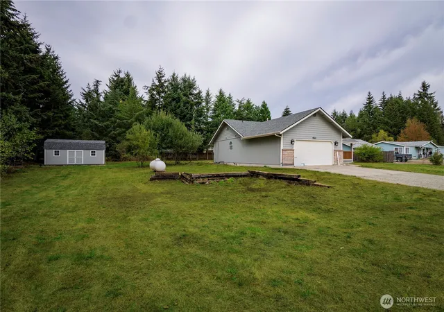 Photo 3 of Single family home for sale at 4520 Offut Lake Rd Se, Tenino, WA 98589 | MLS# NWM2586537 | Listing updated on 2026-09-26