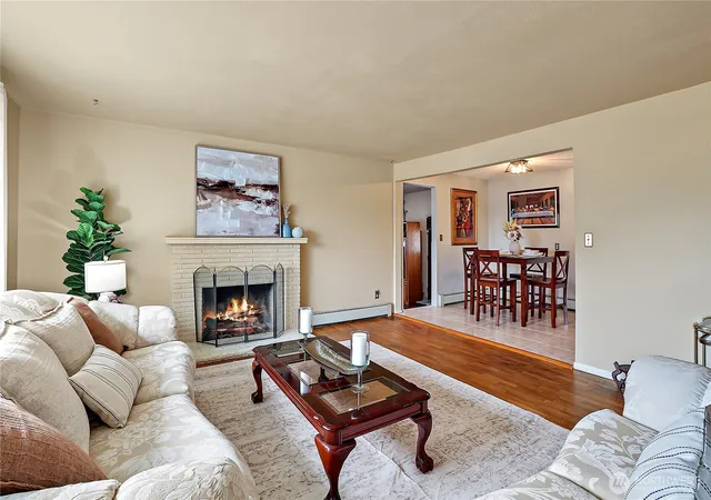 Photo 2 of Single family home for sale at 10810 59th Avenue Sw, Lakewood, WA 98499 | MLS# NWM2586539 | Listing updated on 2026-09-25