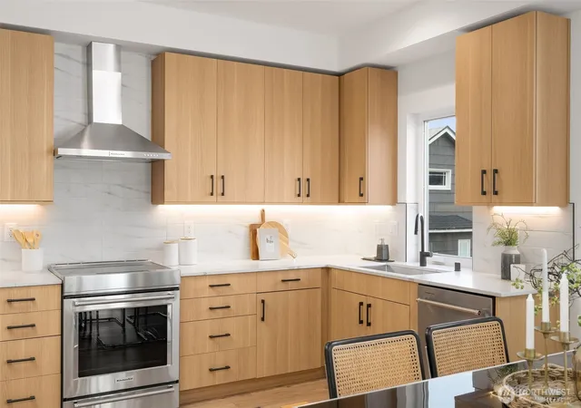 Photo 4 of Townhouse for sale at 4408 A 50th Ave S, Seattle, WA 98118 | MLS# NWM2586543 | Listing updated on 2026-09-25