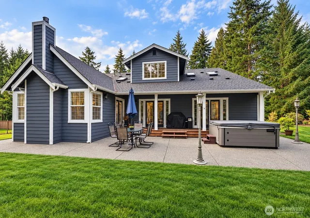 Photo 2 of Single family home for sale at 9109 69th Avenue Nw, Gig Harbor, WA 98332 | MLS# NWM2586545 | Listing updated on 2026-09-30
