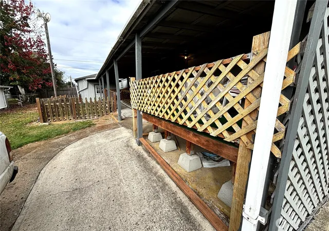 Photo 3 of Manufactured home for sale at 196 Jacobson Rd #25, Cathlamet, WA 98612 | MLS# NWM2586549 | Listing updated on 2026-09-25