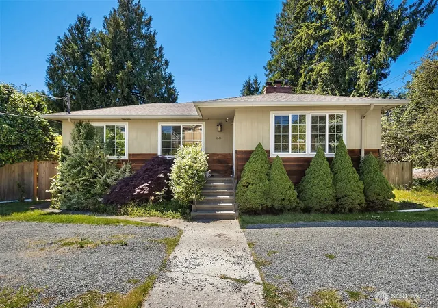 Photo 2 of Single family home for sale at 16414 48th Avenue W, Edmonds, WA 98026 | MLS# NWM2586556 | Listing updated on 2026-10-01