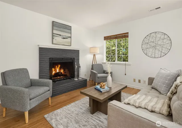 Photo 3 of Single family home for sale at 16414 48th Avenue W, Edmonds, WA 98026 | MLS# NWM2586556 | Listing updated on 2026-10-01