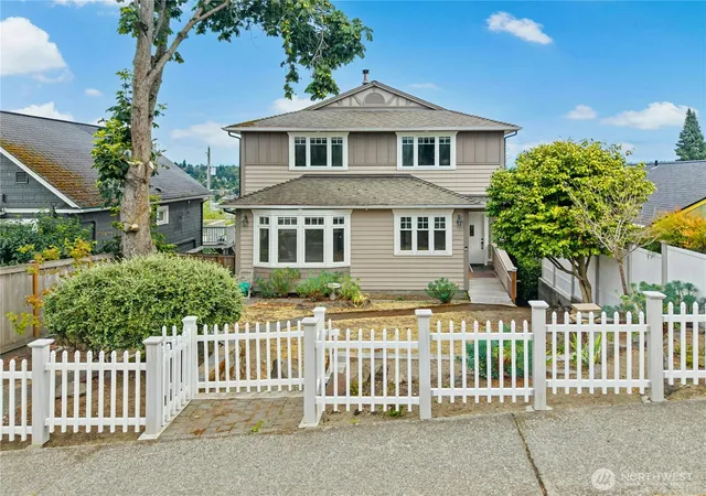 Photo 1 of Single family home for sale at 3438 10th Avenue W, Seattle, WA 98119 | MLS# NWM2586574 | Listing updated on 2026-09-25