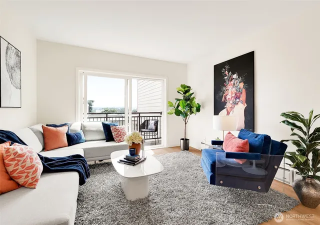 Photo 4 of Condo for sale at 5824 NE 75th Street #D-307, Seattle, WA 98115 | MLS# NWM2586582 | Listing updated on 2026-09-24