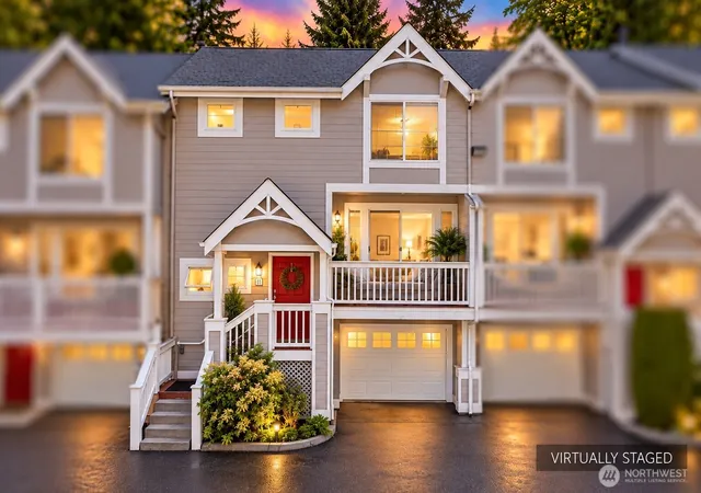 Townhouse for sale at 9700 Ravenna Ave NE #11, Seattle, WA 98115 | MLS# NWM2586589