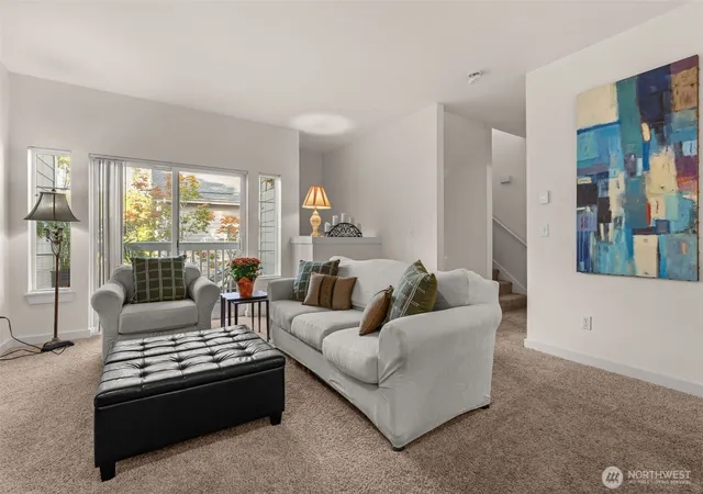 Photo 3 of Townhouse for sale at 9700 Ravenna Ave NE #11, Seattle, WA 98115 | MLS# NWM2586589 | Listing updated on 2026-09-30