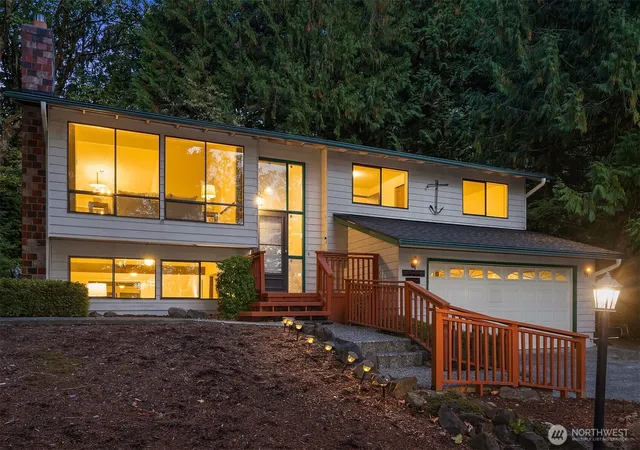 Photo 1 of Single family home for sale at 19314 103rd Avenue Ne, Bothell, WA 98011 | MLS# NWM2586595 | Listing updated on 2026-10-02