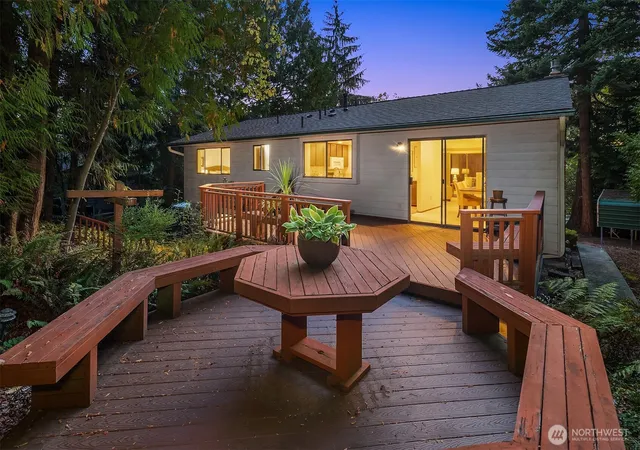 Photo 3 of Single family home for sale at 19314 103rd Avenue Ne, Bothell, WA 98011 | MLS# NWM2586595 | Listing updated on 2026-10-02