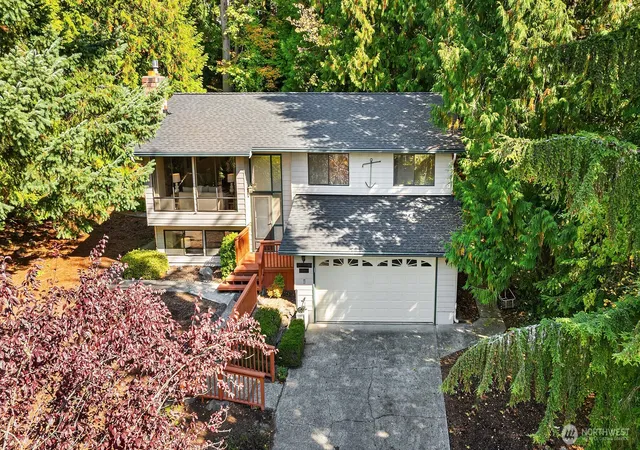 Photo 4 of Single family home for sale at 19314 103rd Avenue NE, Bothell, WA 98011 | MLS# NWM2586595 | Listing updated on 2026-10-02