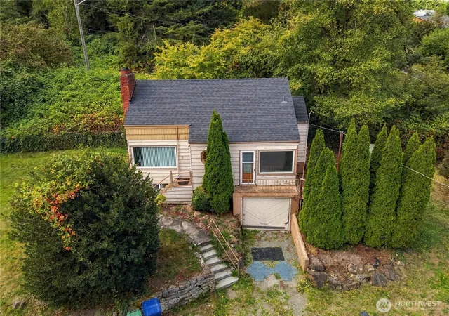 Photo 2 of Single family home for sale at 10863 Roseberg Ave S, Seattle, WA 98168 | MLS# NWM2586598 | Listing updated on 2026-09-25