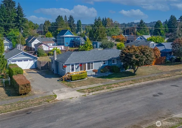 Photo 1 of Single family home for sale at 1212 H St, Centralia, WA 98531 | MLS# NWM2586602 | Listing updated on 2026-09-30