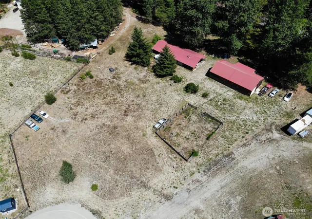 Photo 2 of Manufactured home for sale at 17210 Entiat River Rd, Entiat, WA 98822 | MLS# NWM2586609 | Listing updated on 2026-09-28