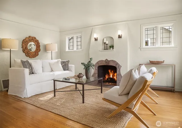 Photo 3 of Single family home for sale at 535 N 74th Street, Seattle, WA 98103 | MLS# NWM2586625 | Listing updated on 2026-09-28