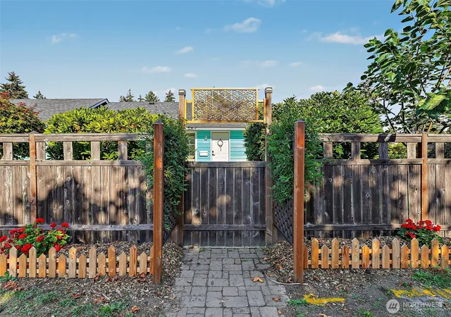 Photo 3 of Sale Pending at 6865 S Gove St, Tacoma, WA 98409 | MLS# NWM2586654 | Listing updated on 2026-10-01