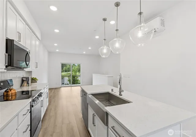 Photo 3 of Townhouse for sale at 1188 Waterfall Way Se #1802, North Bend, WA 98045 | MLS# NWM2586656 | Listing updated on 2026-09-30