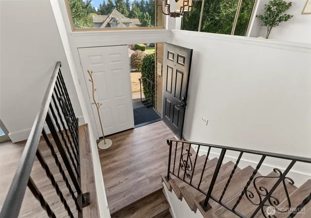 Photo 3 of Single family home for sale at 1414 Woodside Dr, Fircrest, WA 98466 | MLS# NWM2586661 | Listing updated on 2026-09-25
