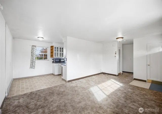 Photo 3 of Single family home for sale at 1442 W Lee St, Moses Lake, WA 98837 | MLS# NWM2586663 | Listing updated on 2026-09-28