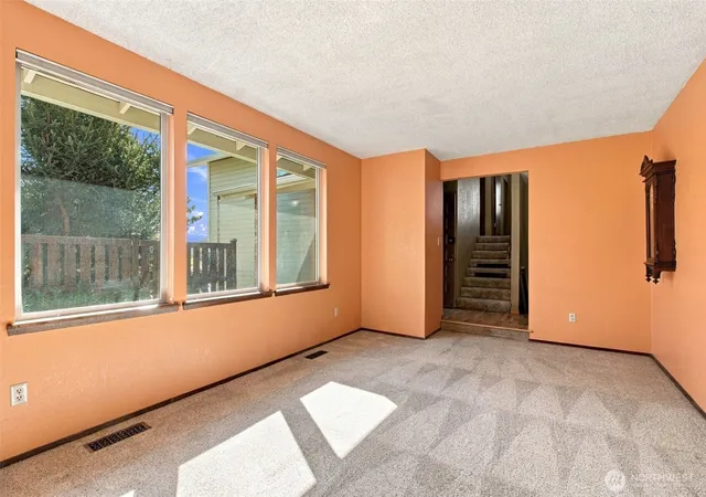 Photo 3 of Sale Pending at 312 N 50th Avenue, Yakima, WA 98908 | MLS# NWM2586665 | Listing updated on 2026-10-01