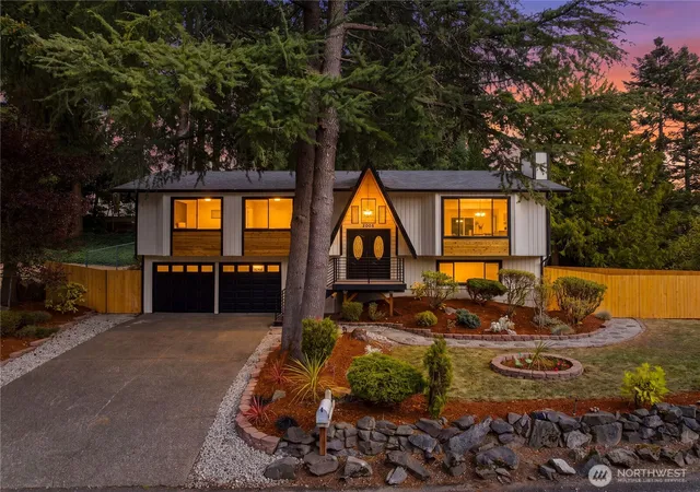 Photo 1 of Sale Pending at 5003 64th Avenue W, University Place, WA 98467 | MLS# NWM2586668 | Listing updated on 2026-10-28