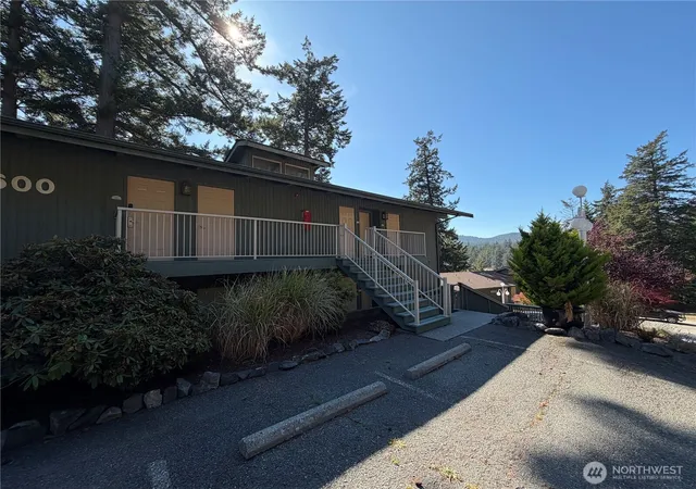 Photo 3 of Condo for sale at 2087 Rosario Rd #1610, Eastsound, WA 98245 | MLS# NWM2586685 | Listing updated on 2026-09-29
