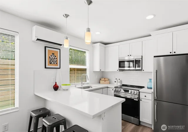 Photo 3 of Sale Pending at 5947 41st Avenue SW #B, Seattle, WA 98136 | MLS# NWM2586693 | Listing updated on 2026-09-30