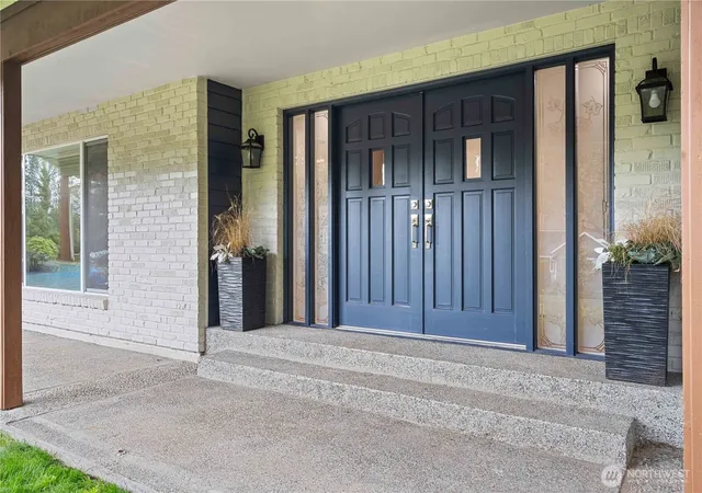 Photo 3 of Single family home for sale at 19506 134th Avenue Se, Renton, WA 98058 | MLS# NWM2586695 | Listing updated on 2026-09-29