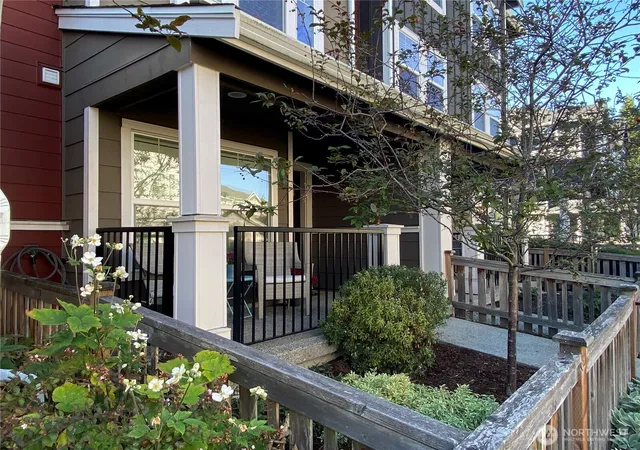 Photo 4 of Townhouse for sale at 3430 SW Graham St #903, Seattle, WA 98126 | MLS# NWM2586696 | Listing updated on 2026-09-24