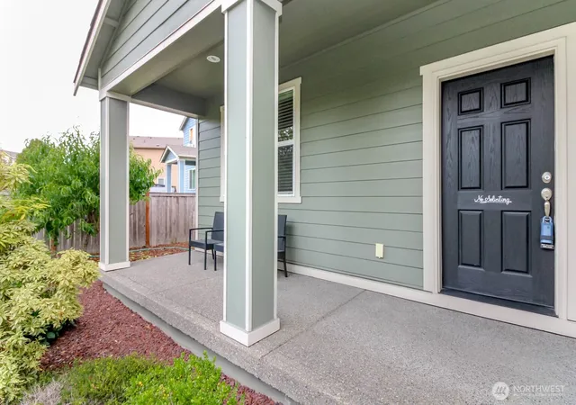 Photo 2 of Single family home for sale at 1909 195th Street Ct E, Spanaway, WA 98387 | MLS# NWM2586709 | Listing updated on 2026-09-28