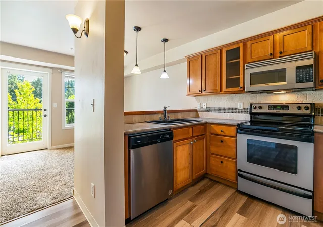 Photo 4 of Condo for sale at 690 32nd Street #B301, Bellingham, WA 98225 | MLS# NWM2586726 | Listing updated on 2026-09-28