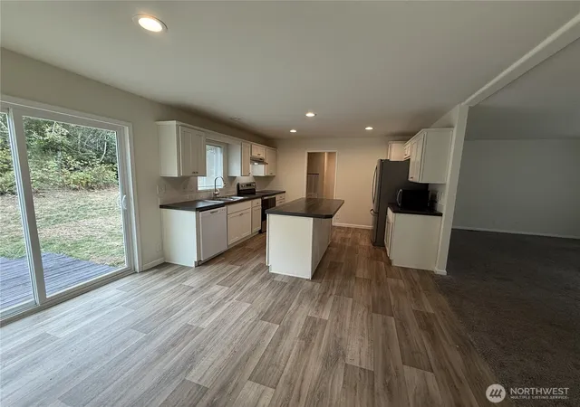 Photo 4 of Manufactured home for sale at 18517 64th Street SW, Longbranch, WA 98351 | MLS# NWM2586729 | Listing updated on 2026-09-30