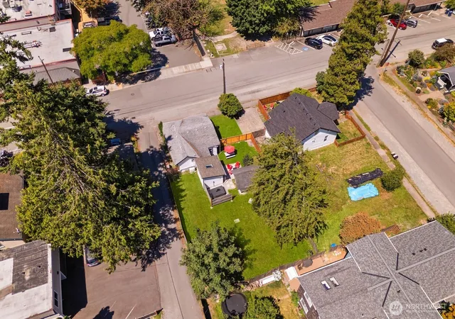 Photo 3 of Single family home for sale at 60 2nd Avenue Ne, Issaquah, WA 98027 | MLS# NWM2586737 | Listing updated on 2026-10-02