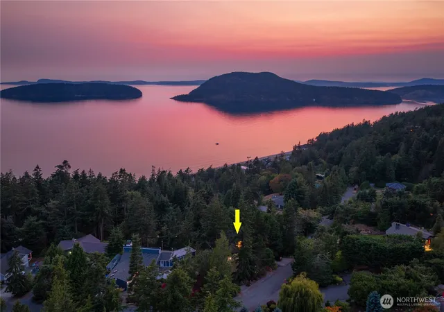 Photo 3 of Mansion for sale at 11746 Mccorkle Pl, Anacortes, WA 98221 | MLS# NWM2586748 | Listing updated on 2026-09-28