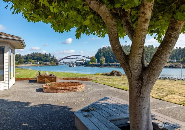 Photo 2 of Single family home for sale at 119 Lummi Dr, La Conner, WA 98257 | MLS# NWM2586751 | Listing updated on 2026-09-25