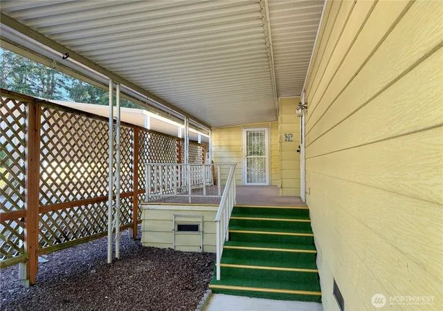Photo 4 of Manufactured home for sale at 2500 S 370th Street #56, Federal Way, WA 98003 | MLS# NWM2586752 | Listing updated on 2026-10-01