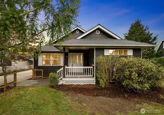 Photo 2 of Single family home for sale at 125 Greens Ln, Everson, WA 98247 | MLS# NWM2586756 | Listing updated on 2026-10-01