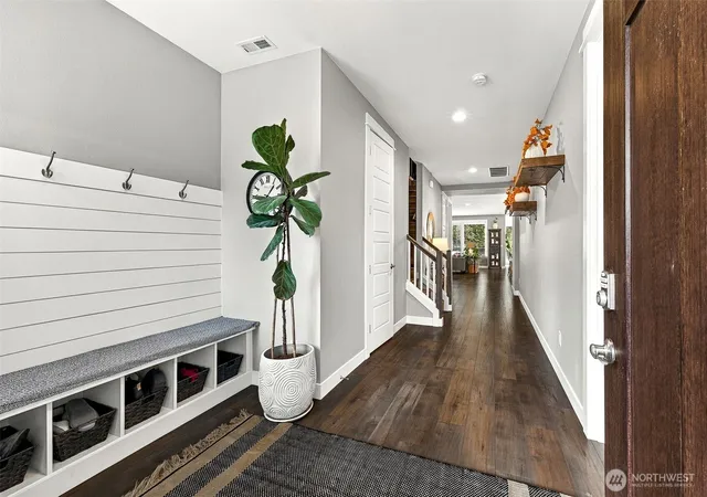 Photo 4 of Single family home for sale at 5325 Kestral Ln NE, Olympia, WA 98516 | MLS# NWM2586760 | Listing updated on 2026-09-27